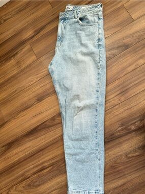 Dynamite - Mom Jean